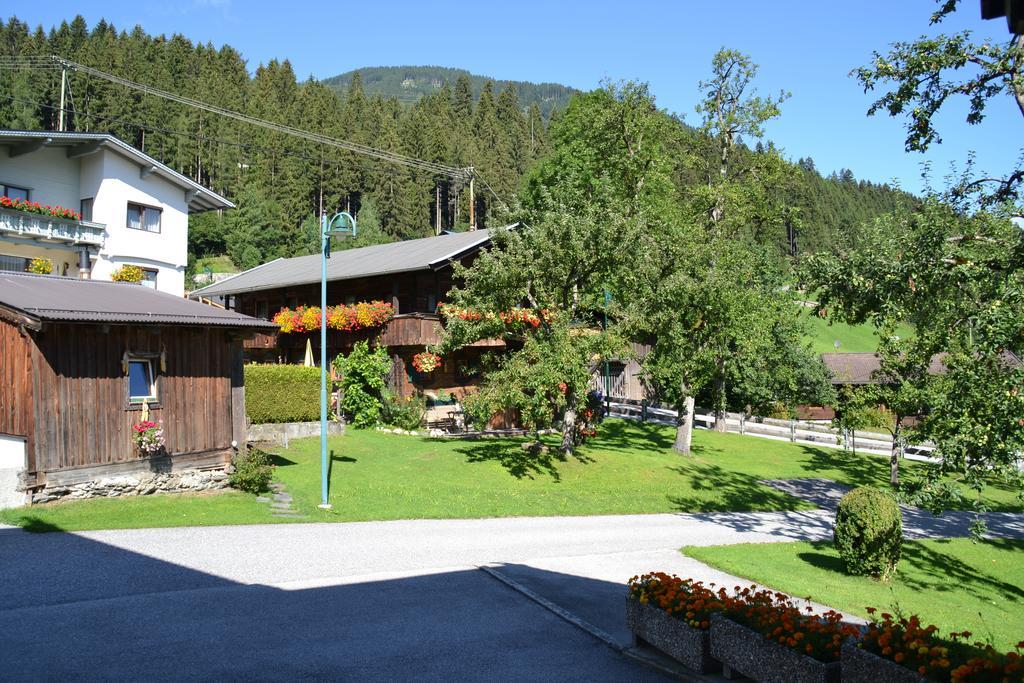 Hotel Haus Binder Ried im Zillertal Exterior foto